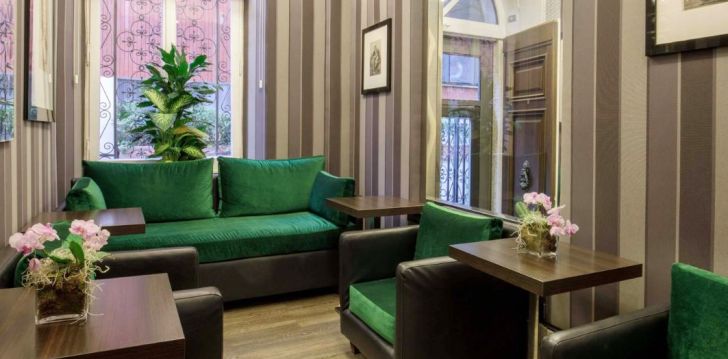 Atvaļinājums pilsētas centrā 4* ROYAL COURT HOTEL Romā, Itālijā! 21