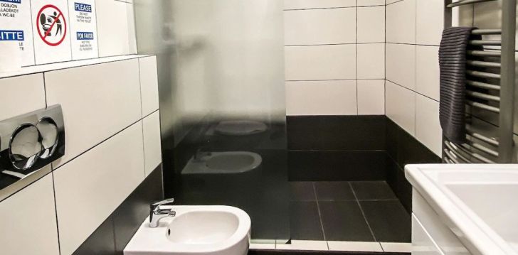 Ekonomiska un izdevīga atpūta 2* DOMINIK PANZIO viesnīcā Budapeštā, Ungārijā! 12