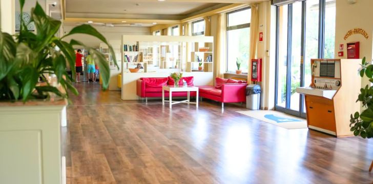 3* REGENT - komforts un atpūta 100 metrus no jūras Peskārā, Itālijā! 1