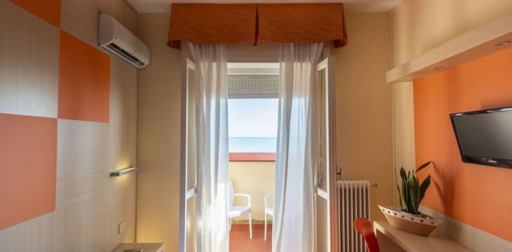 3* REGENT - komforts un atpūta 100 metrus no jūras Peskārā, Itālijā! 11