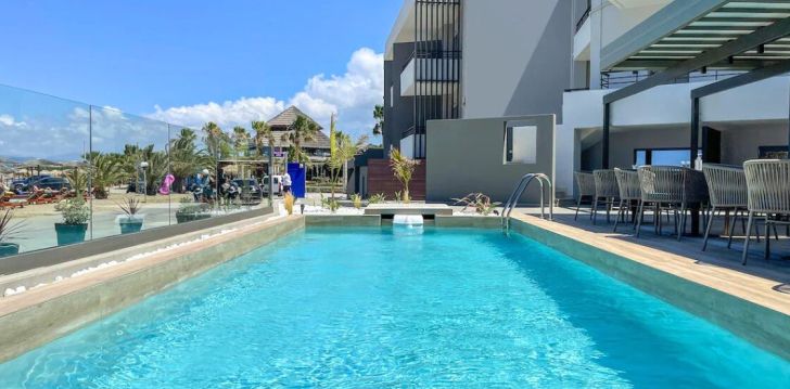 Laiska atpūta 4* MARE BLUE SUITES viesnīcā Krētā, Grieķijā! 9