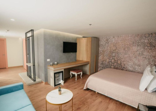 HOTEL MARTINESS 16