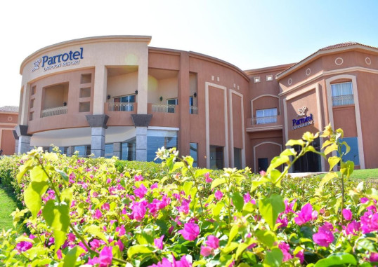 PARROTEL LAGOON RESORT 8