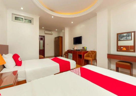 SUPER OYO CAPITAL O 387 BACH DUONG HOTEL 10
