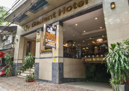 GALLANT HOTEL 1