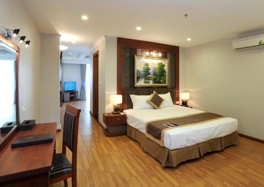 GALLANT HOTEL 17