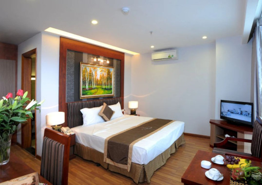 GALLANT HOTEL 19
