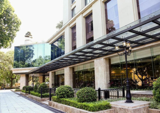 ARMY HOTEL 1