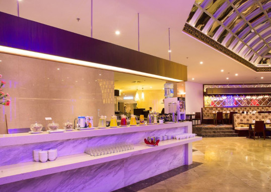 ARMY HOTEL 24