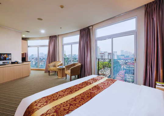 SUPER CANDLE HOTEL 21