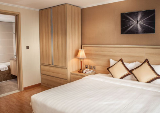 SUPER CANDLE HOTEL 27