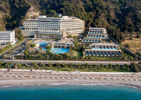 AMUS HOTEL & SPA 1
