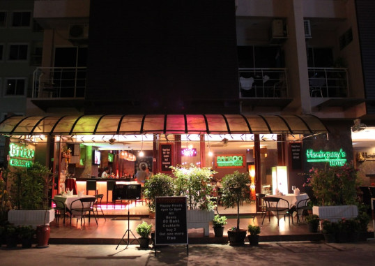 HEMINGWAY'S HOTEL 13