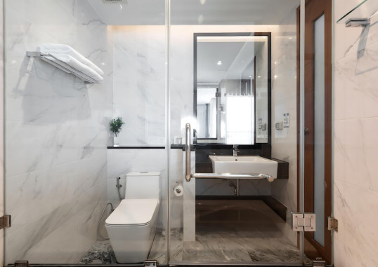 THE MARINA PHUKET HOTEL 43
