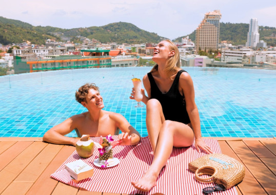 THE MARINA PHUKET HOTEL 5