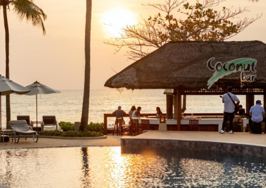 KATATHANI PHUKET BEACH RESORT 7