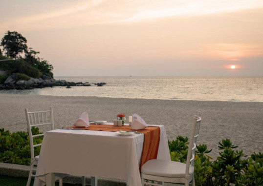 KATATHANI PHUKET BEACH RESORT 13
