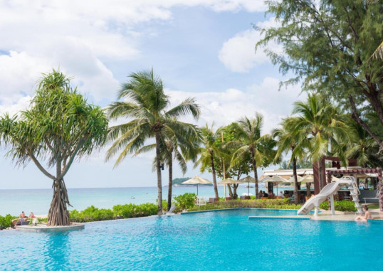 KATATHANI PHUKET BEACH RESORT 16