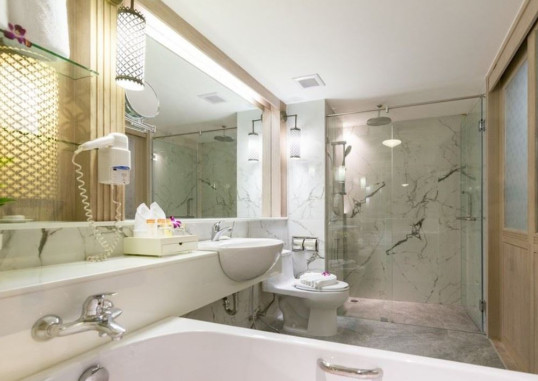 KATATHANI PHUKET BEACH RESORT 37
