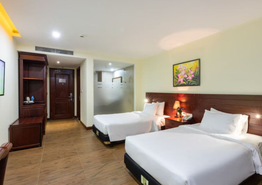 AMARIN RESORT & SPA 28