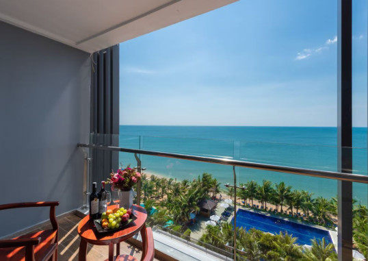 AMARIN RESORT & SPA 32