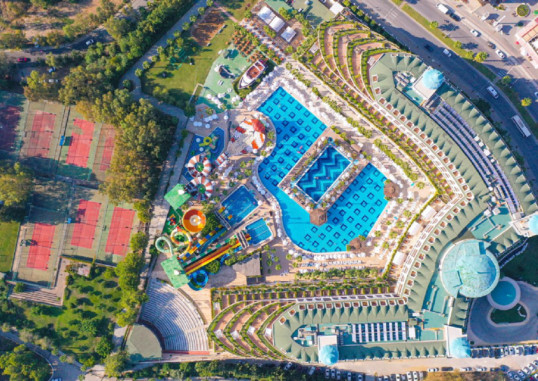 CRYSTAL SUNSET LUXURY RESORT & SPA 5