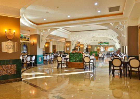 CRYSTAL SUNSET LUXURY RESORT & SPA 19