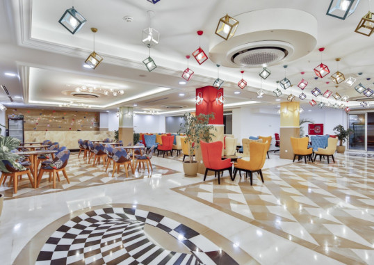 CRYSTAL CLUB WORLD OF COLOURS 5
