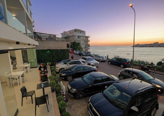VOLA HOTEL SARANDA 8