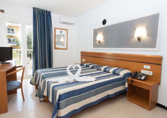 HOTEL CASSANDRA 3