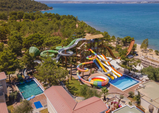 LONG BEACH CLUB NATURE 38