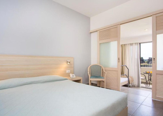 NIRIIDES BEACH HOTEL 23