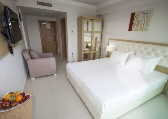 DRAGUT POINT NORTH 12