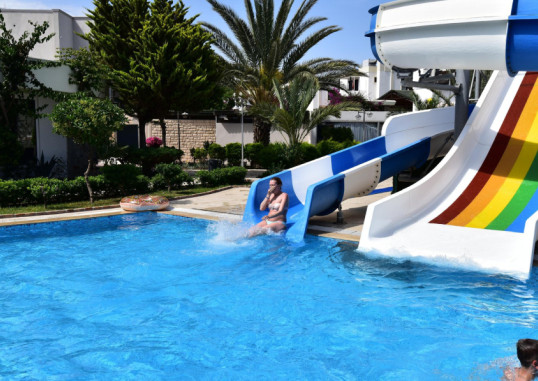 AYAZ AQUA BEACH HOTEL 52