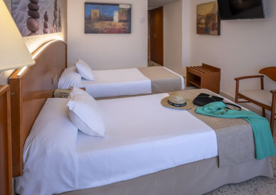 HOTEL GHT OASIS PARK & SPA 25