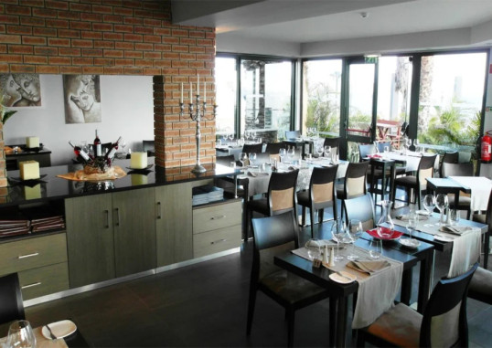 HOTEL CAIS DA OLIVEIRA 14