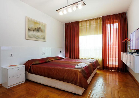 EUROPE HOTEL 25