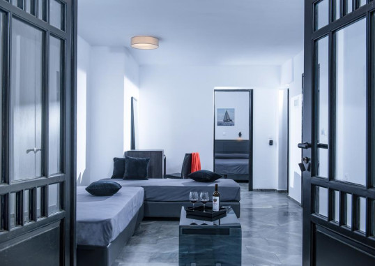 INDIGO INN 40