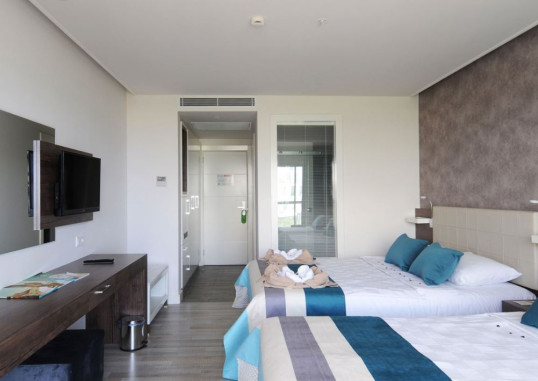LONICERA WEST HOTEL 20