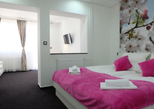 LUWIANA SUITES 3