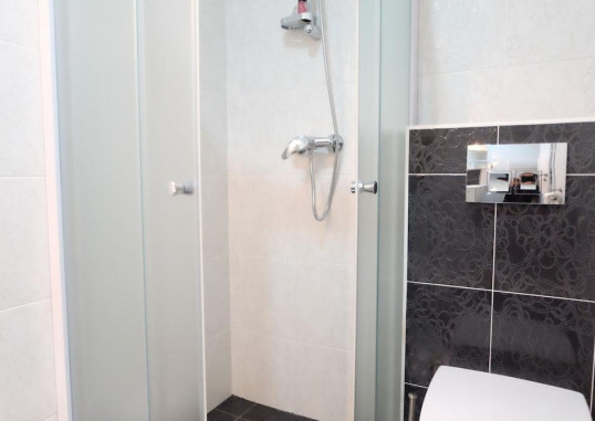 LUWIANA SUITES 12