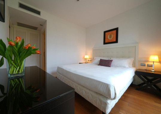PISA TOWER PLAZA HOTEL 11