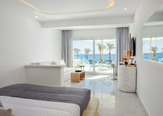 POSH CLUB WHITE HILLS RESORT BY SUNRISE 5