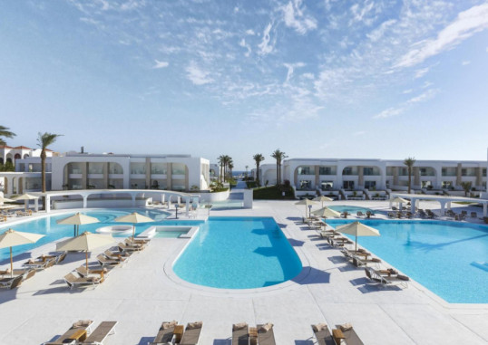 POSH CLUB WHITE HILLS RESORT BY SUNRISE 33