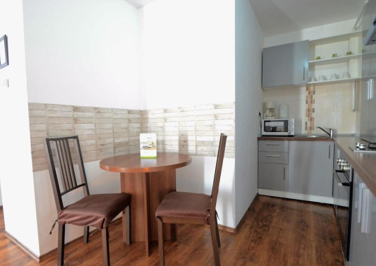 MOSILOR APARTMENTS 9