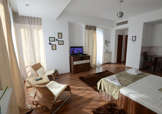 MOSILOR APARTMENTS 12