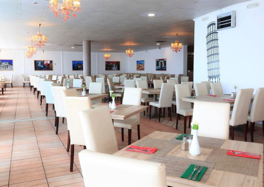 SANDY BEACH RESORT 3