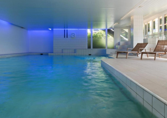 CROWNE PLAZA ZURICH 22