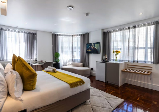 CAPE DIAMOND BOUTIQUE HOTEL 25