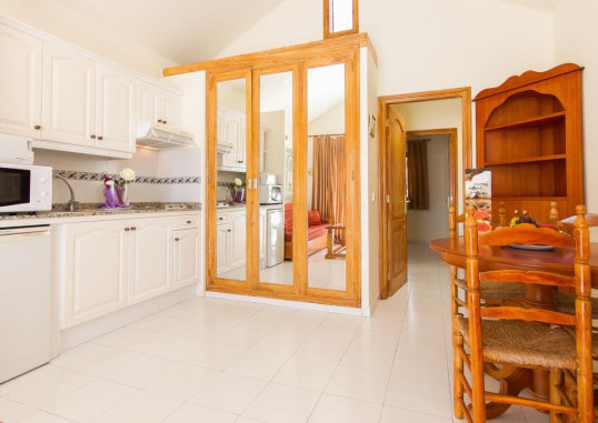 SANDS BEACH RESORT 24